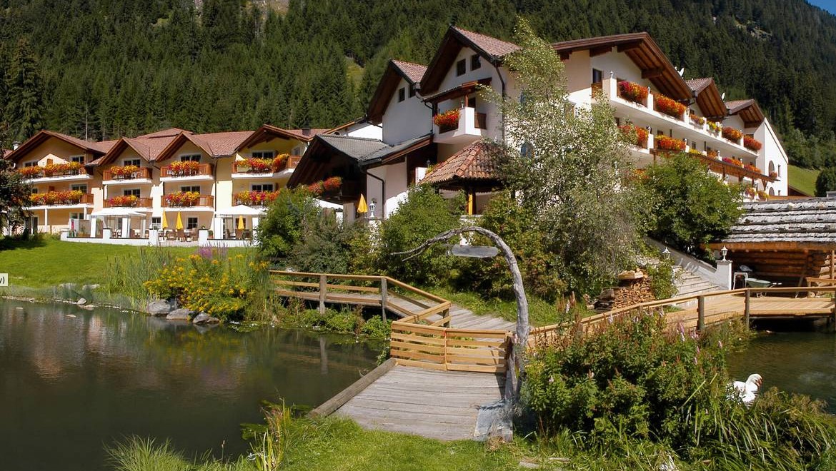 Alphotel Tyrol Geberit Aquaclean Alphotel Tyrol Geberit Aquaclean